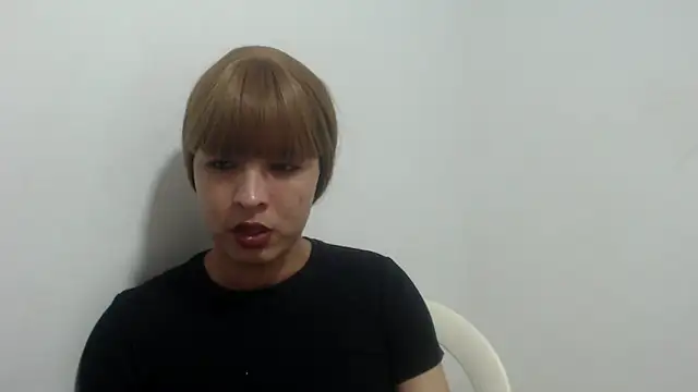 estefania224 webcam