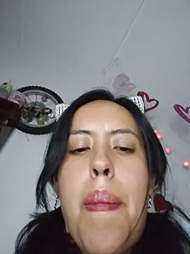 Queen_Ashly webcam