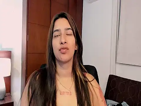 YESSI_BELTRANN webcam