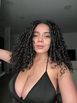 Curlyierr webcam