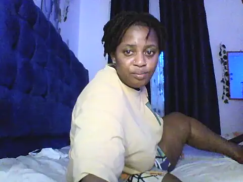 slutty_pips webcam