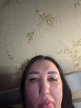 Naughtbaby_2025 webcam