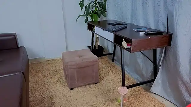 Mariana_Lu webcam