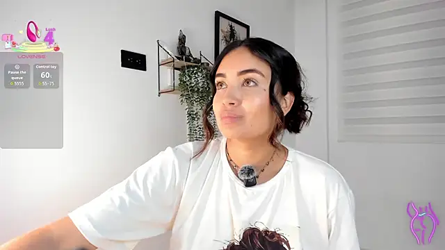 aisha_es webcam