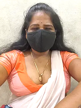 MaaliiiPonuTamil webcam