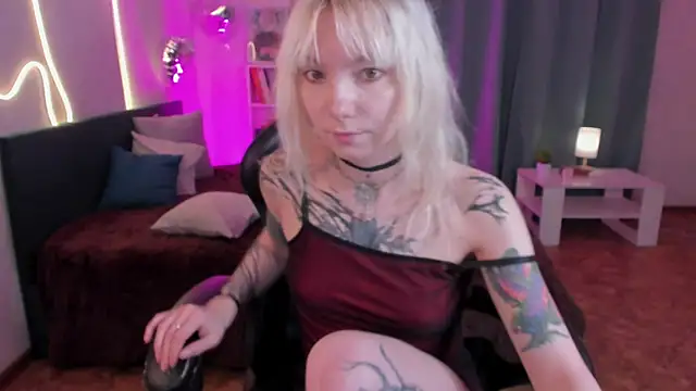 tattoo_art_baby webcam