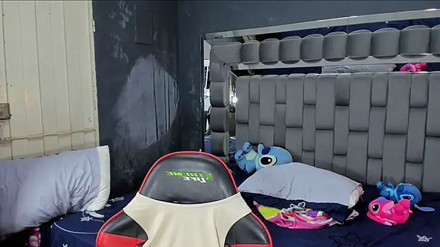 JackMclain webcam