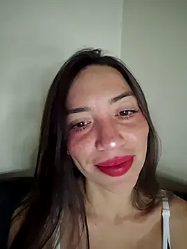 loveuu-bae webcam