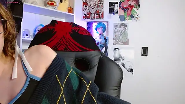 CelesteAyase webcam