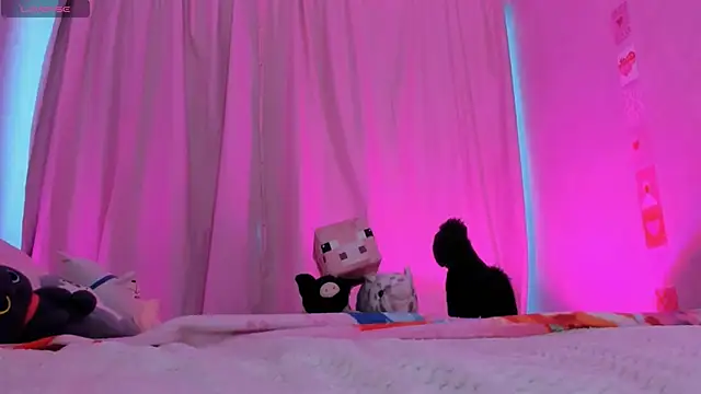 Eva_Harper webcam