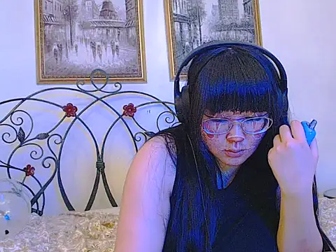 pikpikpikachu webcam