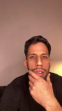 Karim_mansur webcam