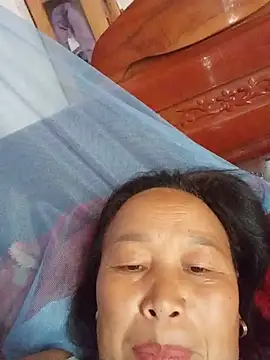 heesuu11 webcam