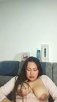 damii_001 - Damii_001's free webcam - UK Sex Cams