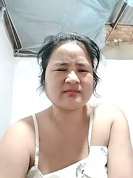 BigAss-69 webcam