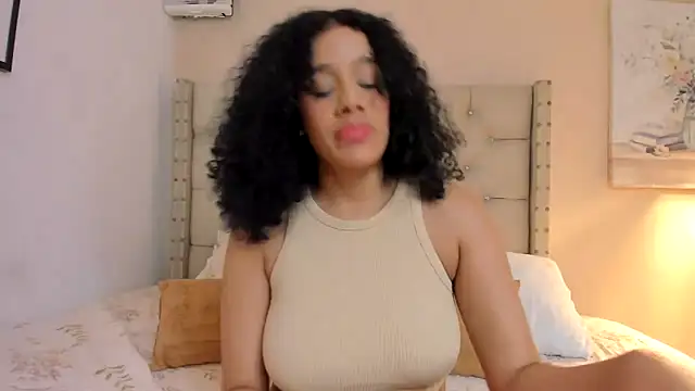 vanesasexyhot21 webcam