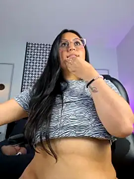 Amber_gold_ webcam