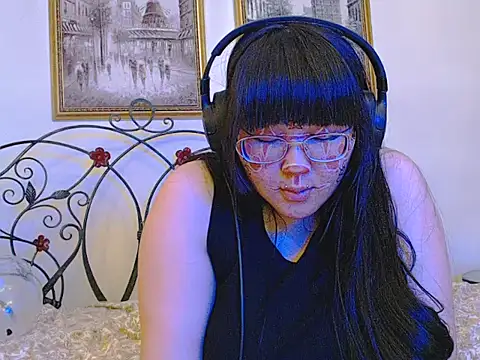 pikpikpikachu webcam