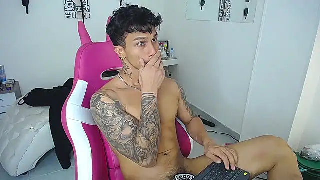 Leonard_Price webcam