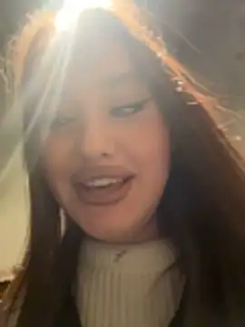 KiraSunshine webcam