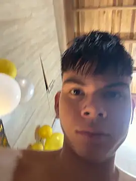Handsome_boys69 webcam