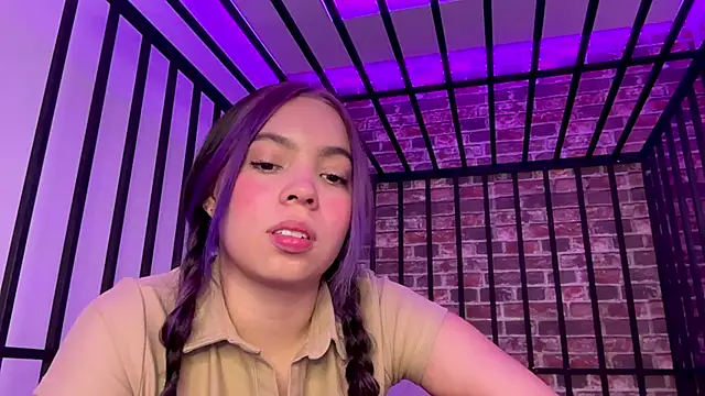 Violett_Moonx webcam
