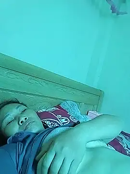 BlueGirlyeah webcam