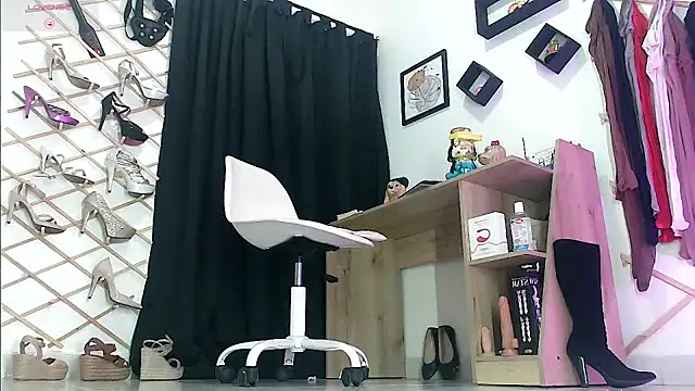 myla_sarah webcam