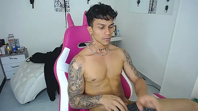 Leonard_Price webcam