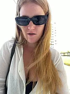 Carammelstorm Live Webcam on Stripchat