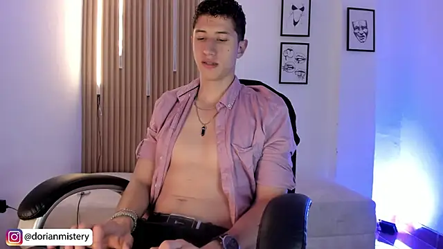 Dorianmistery2322_ webcam