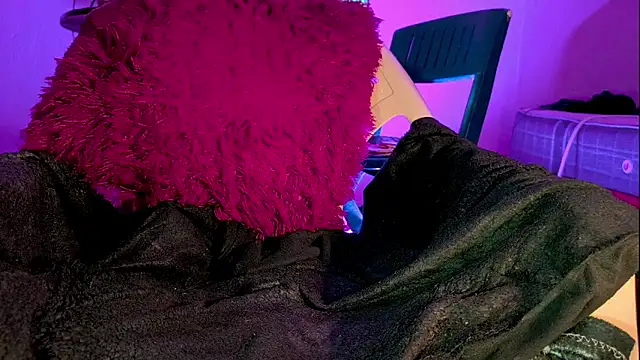 SEXYTRAV18 webcam