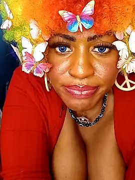 AmazonianMistress webcam