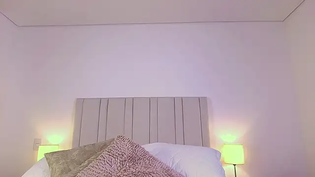 Anna-Lynn webcam