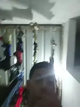 curious_straight_guy webcam