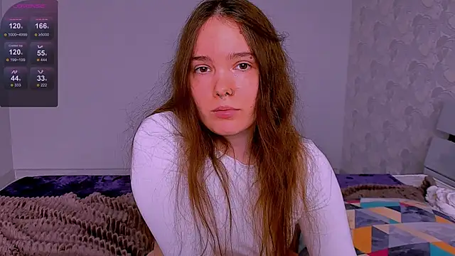 Janie_JJ_Curvie webcam