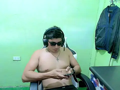 hunkfireman - Hunkfireman's free webcam - UK Sex Cams