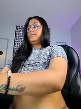 Amber_gold_ webcam