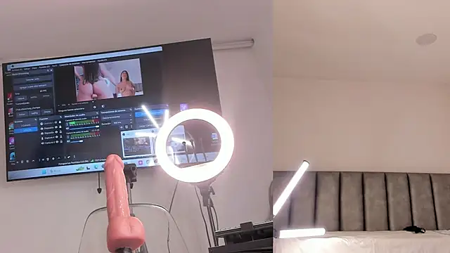 Katy_thompson_ webcam