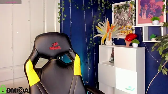 Sara_Robinson webcam