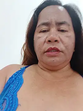 babyloves69 webcam