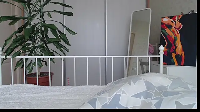 shyevaa - ShyEvaa's free webcam - UK Sex Cams