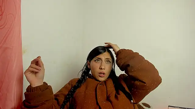 Alanaloiiss_ webcam