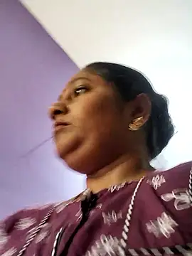 yamini1431 webcam