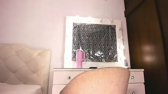 lina_quinn webcam