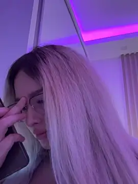mollyxxx webcam