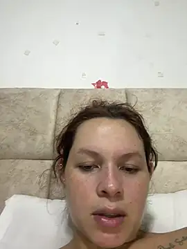 miacarrot webcam