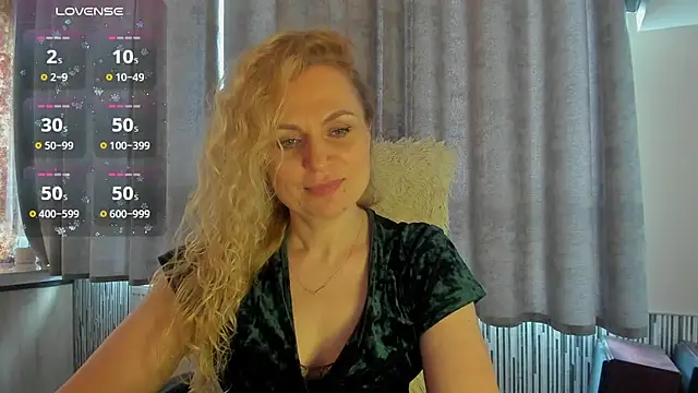LanaLight_x webcam