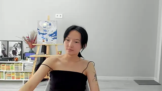 ailey_chao webcam