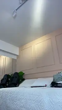 SHARONN____ webcam